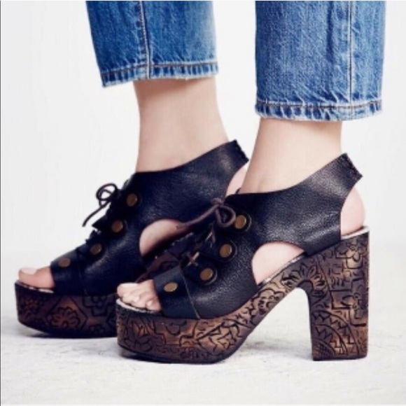 farah jeans chunky lace up shoes